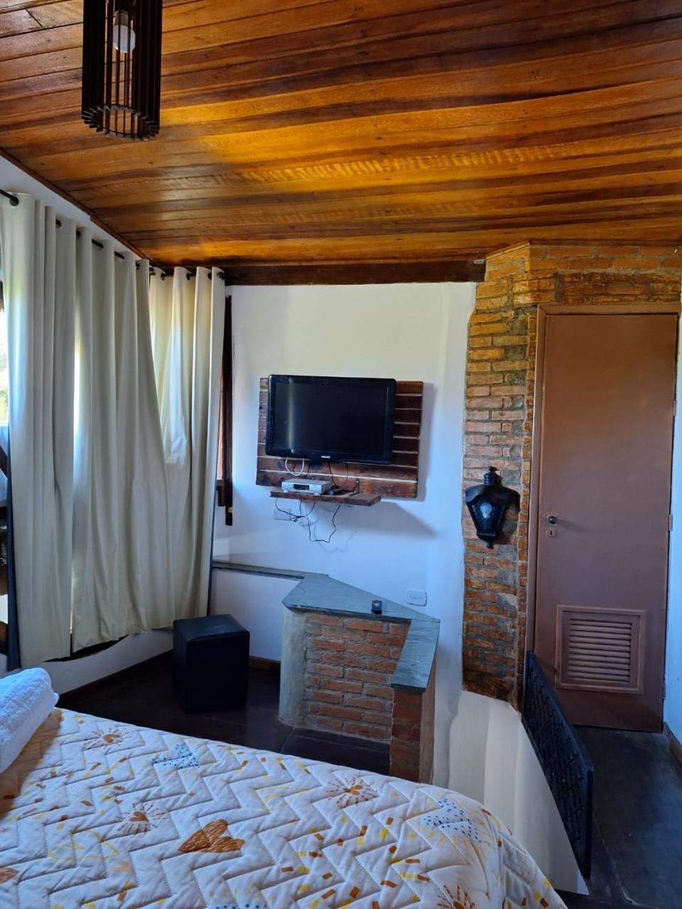 Chacara Ladeira De Pedra Villa Salesopolis Ngoại thất bức ảnh