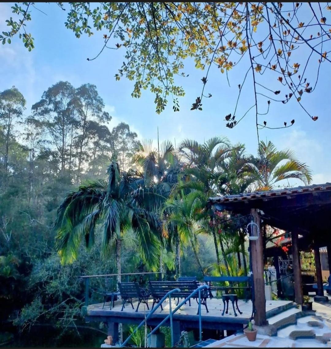 Chacara Ladeira De Pedra Villa Salesopolis Ngoại thất bức ảnh